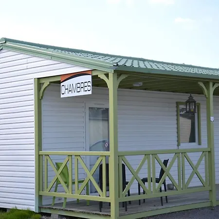 Aux Pommiers Camping 4*