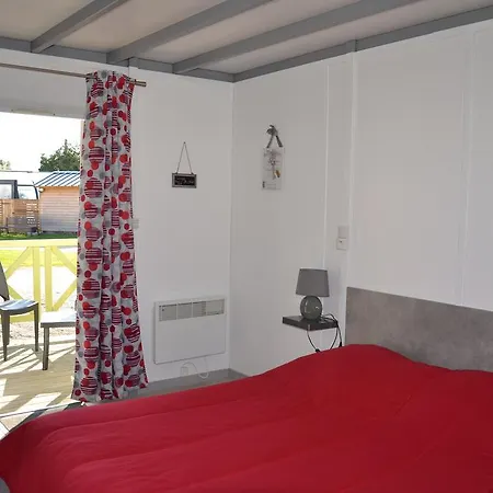 Aux Pommiers 4* Beauvoir (Manche)