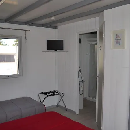 Aux Pommiers 4*